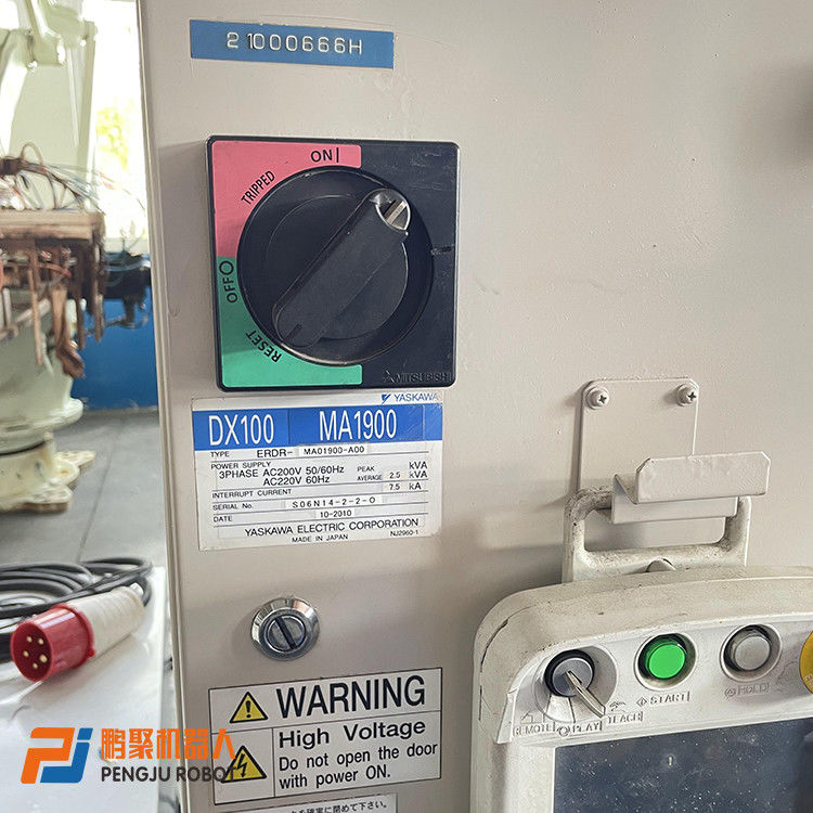 Industriële automatisering mogelijk gemaakt met gebruikte YASKAWA Robots Smartphone programmering Ontdek de Yaskawa MA1400: Precision - Driven Welding Redefined en USB Interface