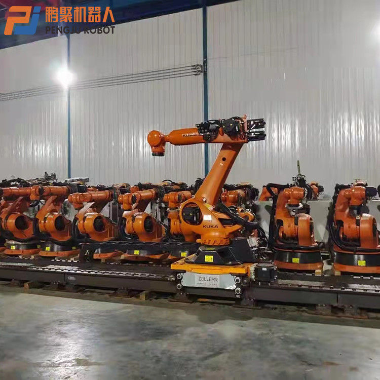 KUKA KR210-2 Spotsweiswerk, persbewerking, palletisatie, laden en lossen van onderdelen, bewerking, behandeling van onderdelen