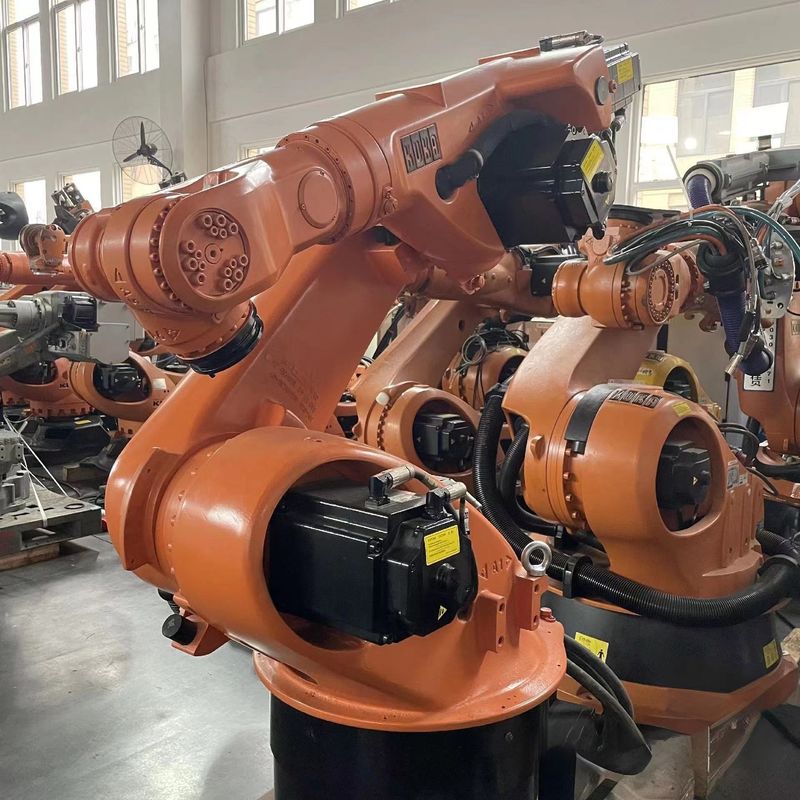 Kuka KR30 Negenassige boog lassen robot met H Kuka vorm positioner boog lassen, Spotlassen, studlassen