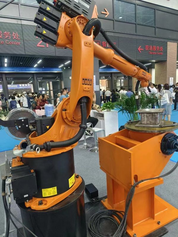 KUKA KR16 L6 Robot Gebruikte industriële robotarm, Lasrobot, Laadrobot, Handleidingsrobot