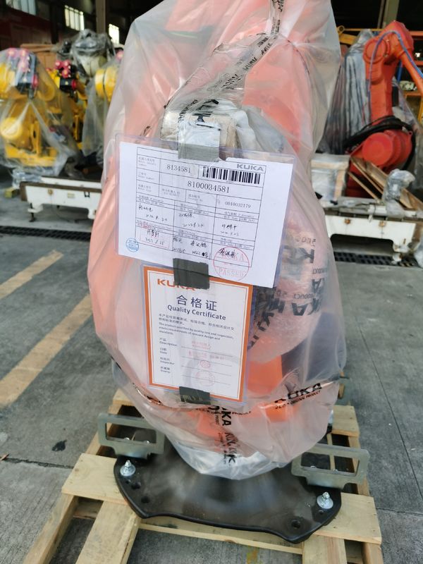 Nieuwe KUKA KR210 R2700, KRC4, 210kg lading,Reach 2700mm, Palettering, Montage, Laden en lossen van onderdelen, Onderwijs