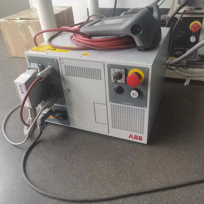ABB IRB 1200 (5/0.9) Robot voor het verwerken van onderdelen, polijsten, meten, monteren van onderdelen