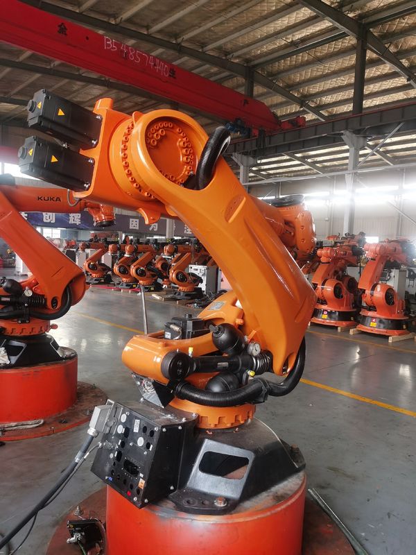 KUKA KR240 R2700 Prime KRC4 Controller 6-Axis Palletizing Robot De perfecte combinatie 2700mm bereiken 240kg lading