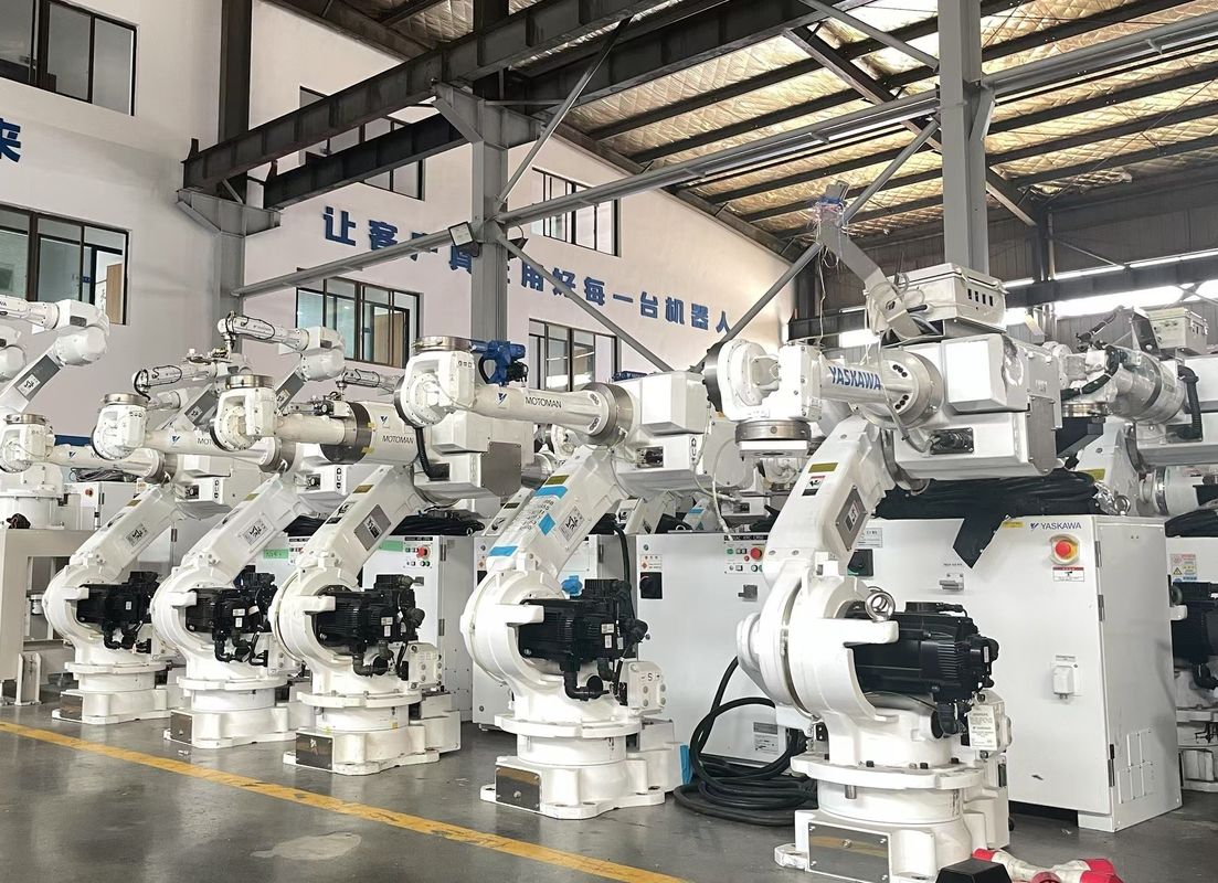 Aluminum Used Robotic Arm Featuring 6 Axes and 220V 380V AC Powersupply Ideal for Automated Industrial Processes