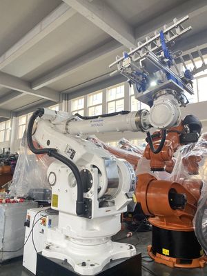 Tweede Hand Yaskawa die CR165 en het Palletiseren Robot Multifunctionele As Zes behandelen
