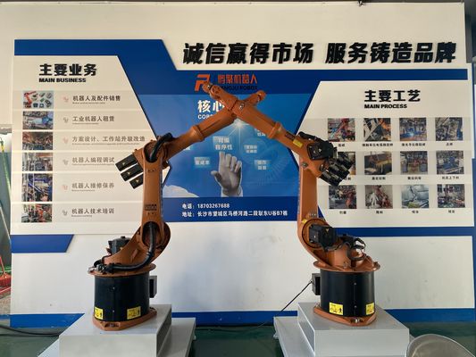 Kuka KR16-3 16kg nuttige lading 1611mm bereik Programmering Plafond Montage Lasrobot voor Flexible en Arc Las Assemblage Coating Cutting Machine Loading Machine