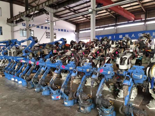 Yaskawa ES200D 2650mm Reach Spot Welding Machine voor Heavy-Duty Welding Applications Exclusief aanbod Herhaalbaarheid ±0,2mm