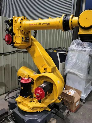 Picking Loading Arc Welding Robot Arm R-2000iA/165F FANUC Pelletizing Machine 165kg 210kg