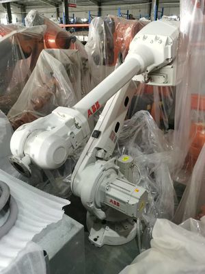 Gebruikte ABB Robots 6 Axis Robotic Arm IRB 4600-40/2.55 Met 2550mm bereik en 40kg nuttige ladingcapaciteit voor het lassen, het snijden, het uitdelen en het draaien van machines