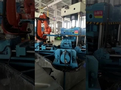 Machinelading die Gebruikte ABB-Robots IRB6640-235/2.55 leegmaken